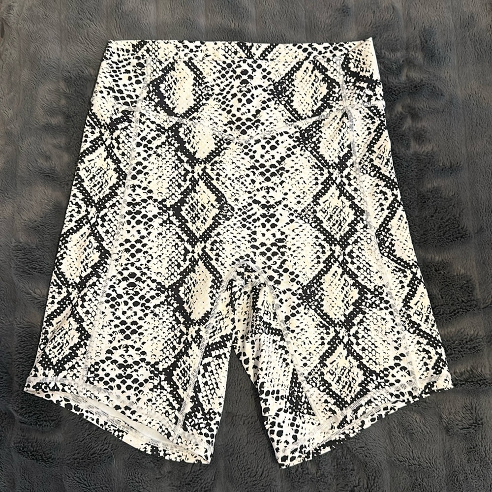 Vitality Print Biker Shorts